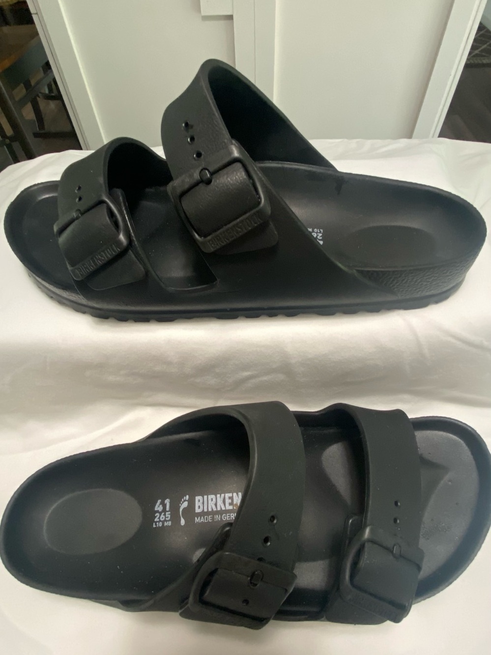 Men's Accessories Subcategory Identification